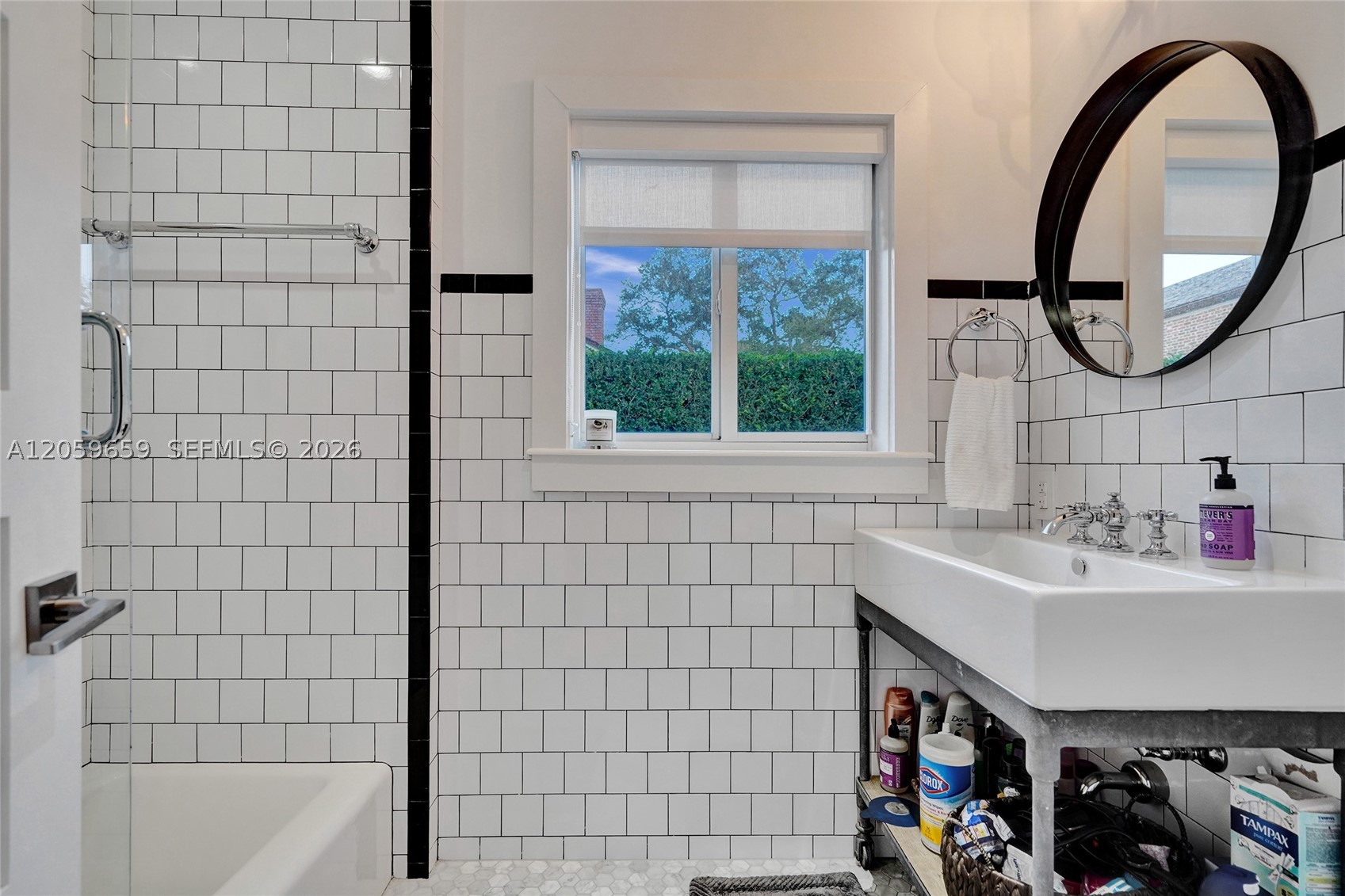 BAY BREEZE SEC MIAMI SHOR - Residential