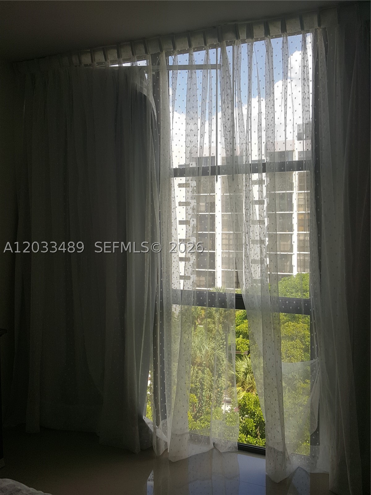 PLAZA OF AMERICAS CONDO P - Residential