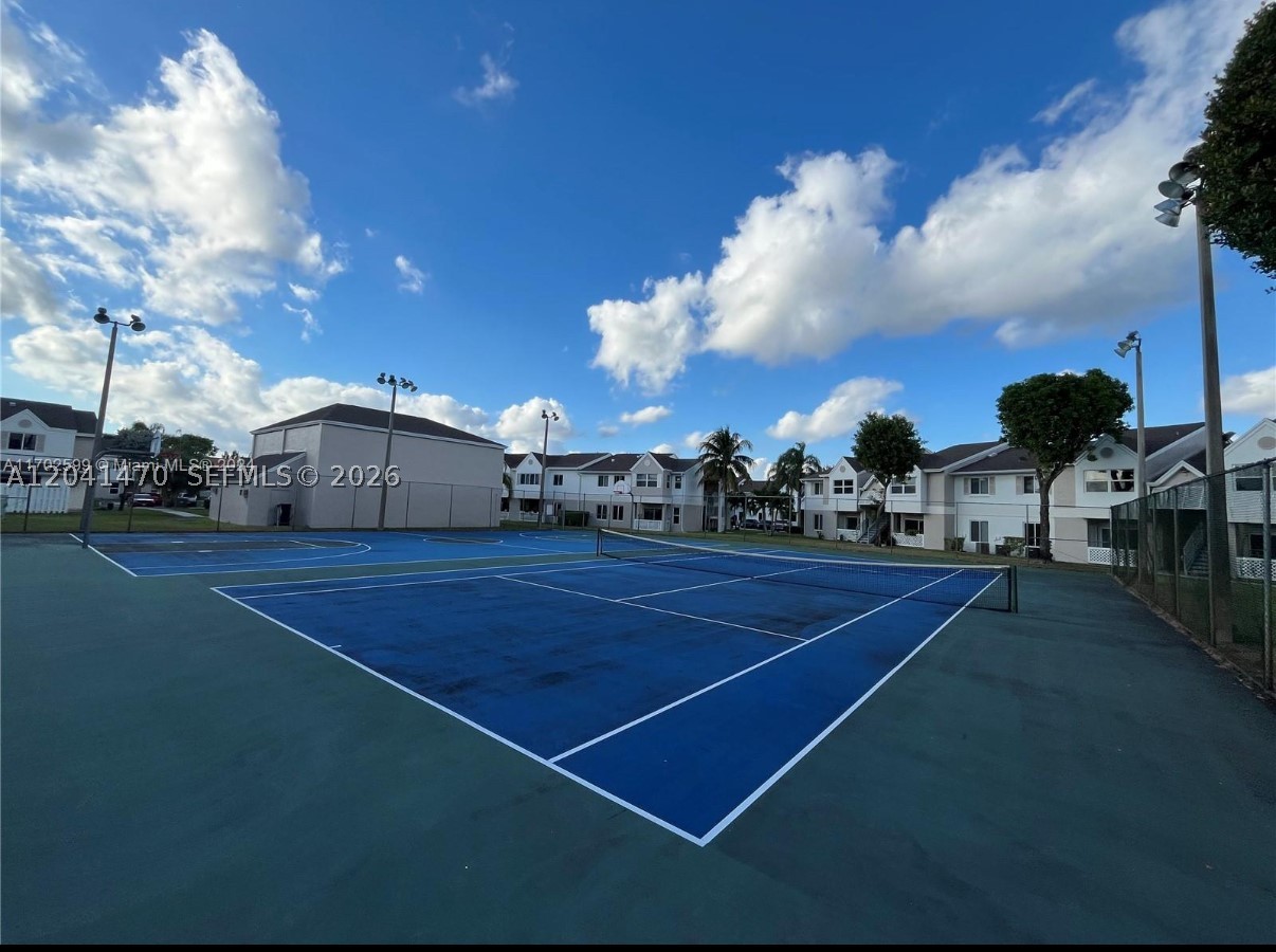 ANTIGUA AT CNTRY CLUBOF M - Residential