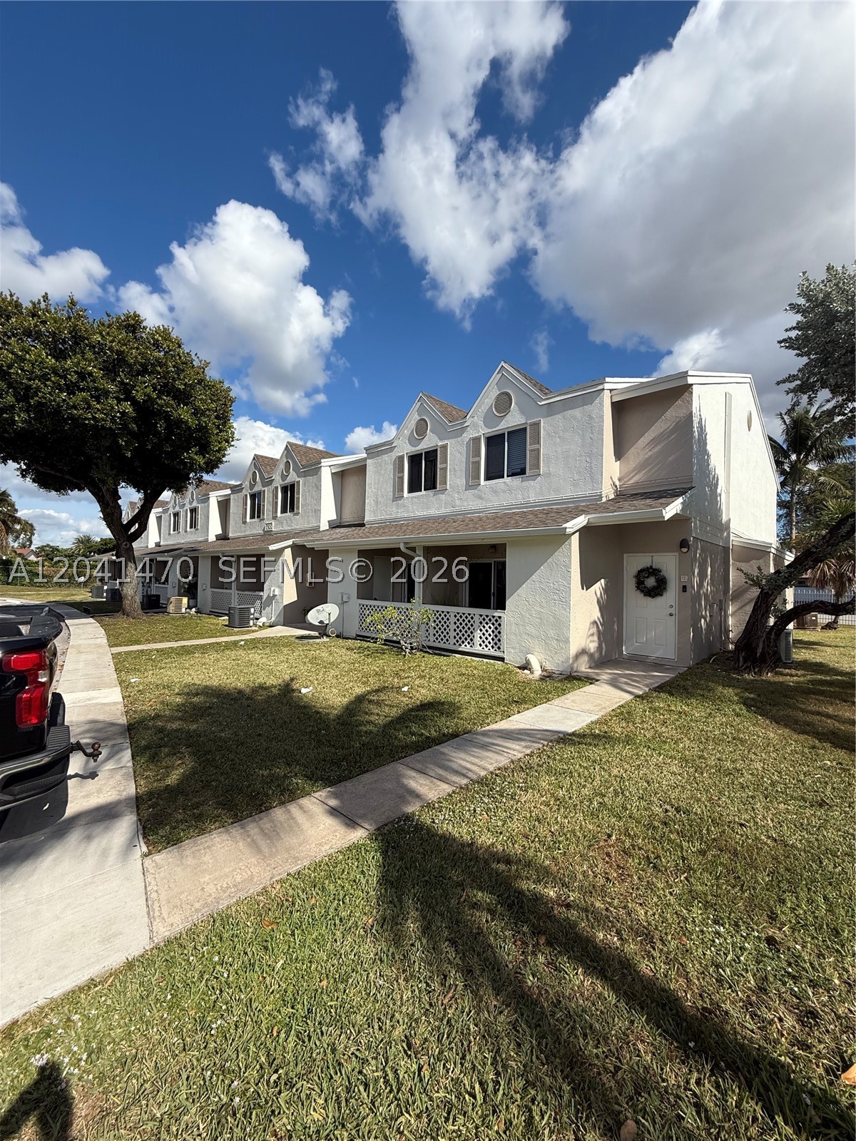 ANTIGUA AT CNTRY CLUBOF M - Residential