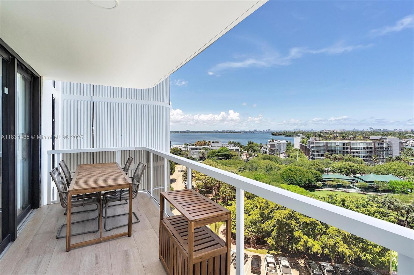 NINE ISLAND AVENUE CONDO - Residential