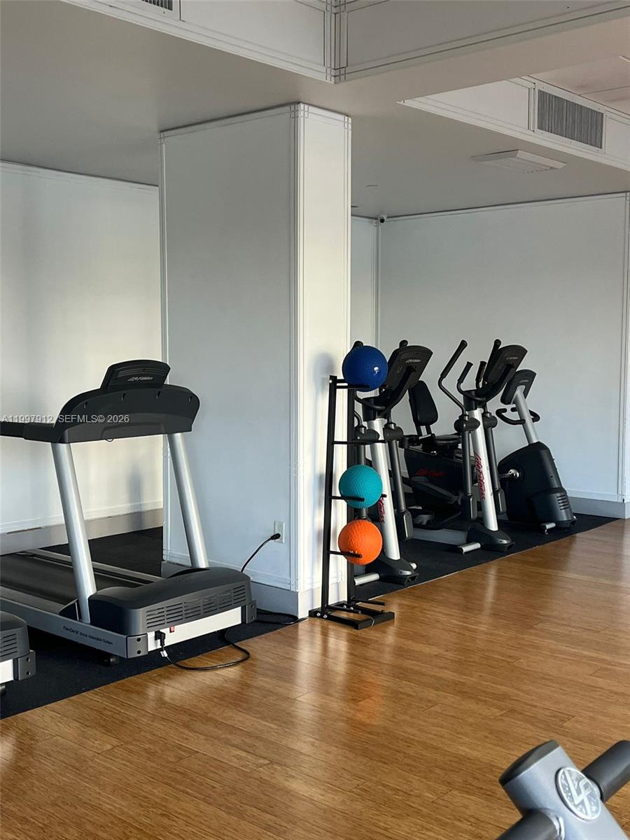 ADMIRALS PORT CONDO EAST - Residential Lease