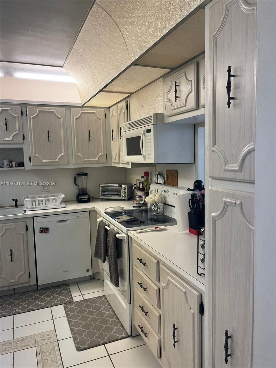 ADMIRALS PORT CONDO EAST - Residential Lease