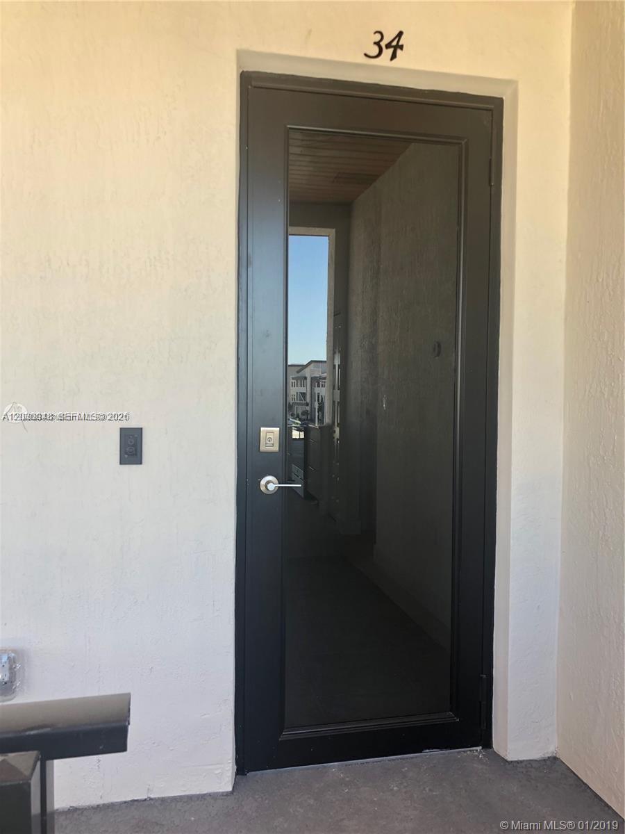 APEX AT PARK CENTRAL - Residential Lease