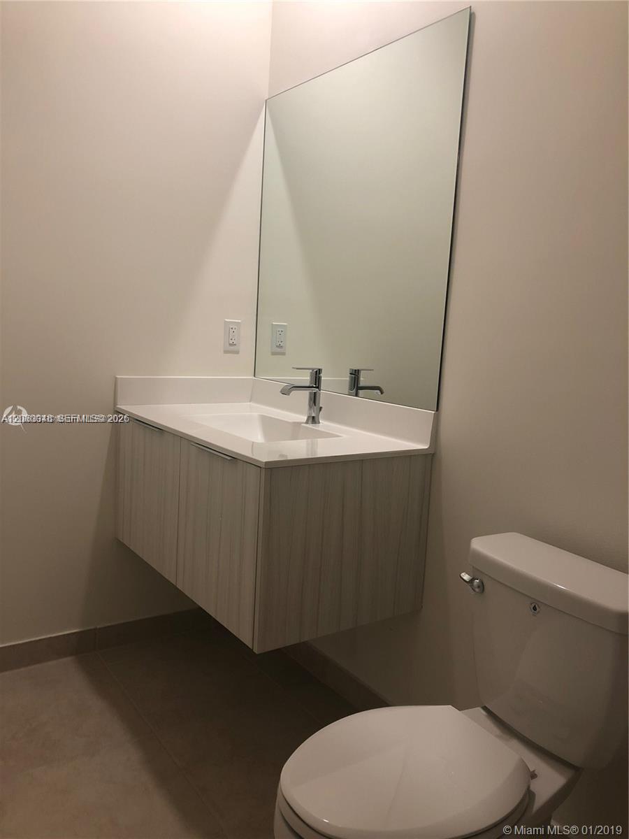 APEX AT PARK CENTRAL - Residential Lease