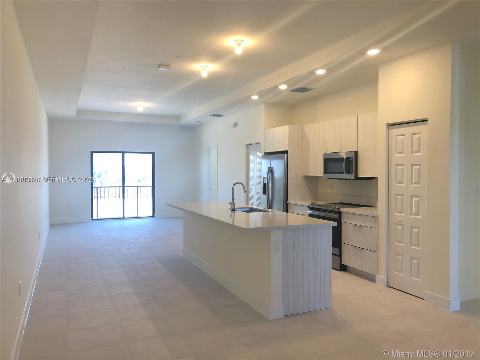 APEX AT PARK CENTRAL - Residential Lease