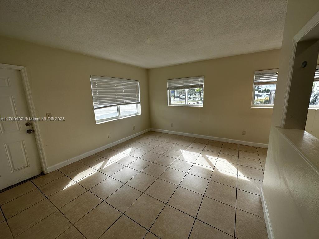 Lucaya Condo - Residential Lease