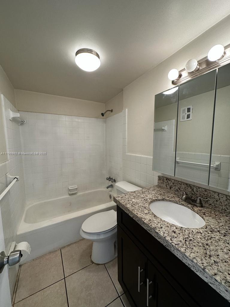 Lucaya Condo - Residential Lease