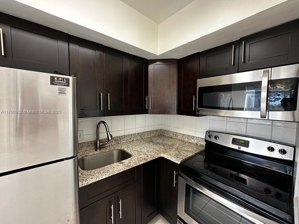 Lucaya Condo - Residential Lease