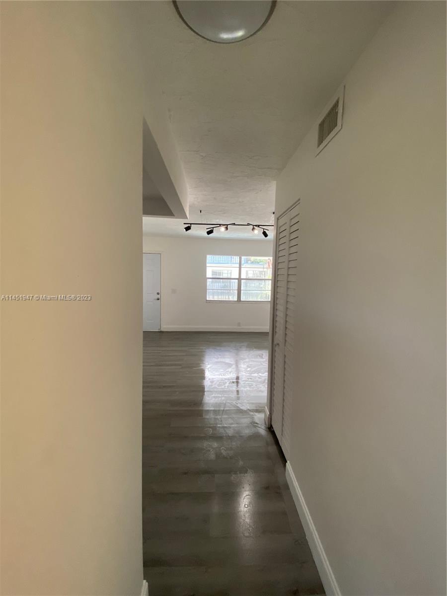 DIXIE GARDENS CONDO - Residential