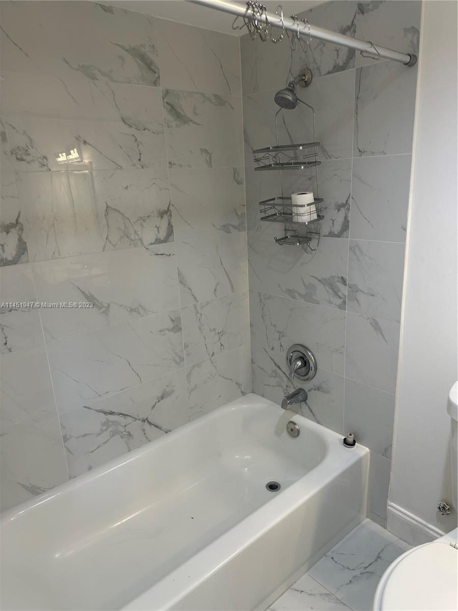 DIXIE GARDENS CONDO - Residential