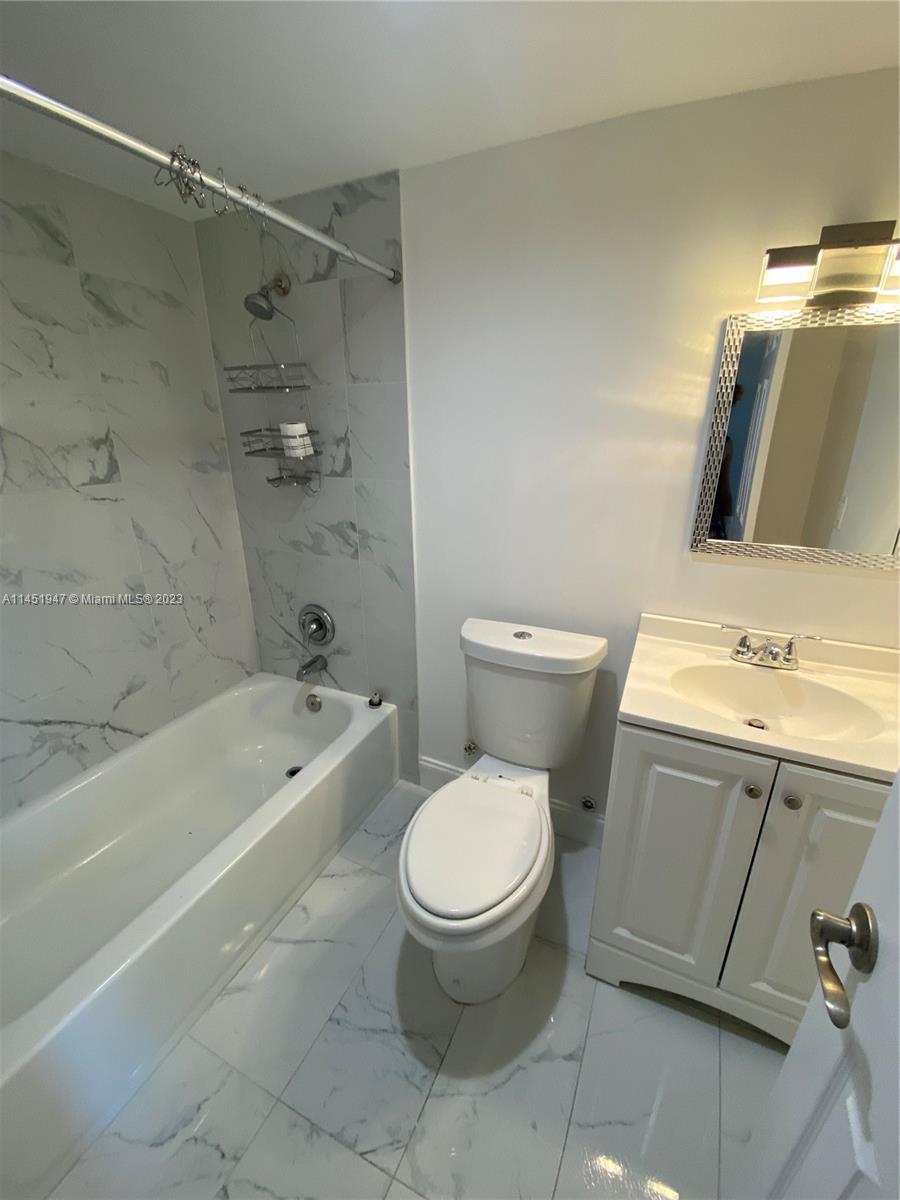 DIXIE GARDENS CONDO - Residential