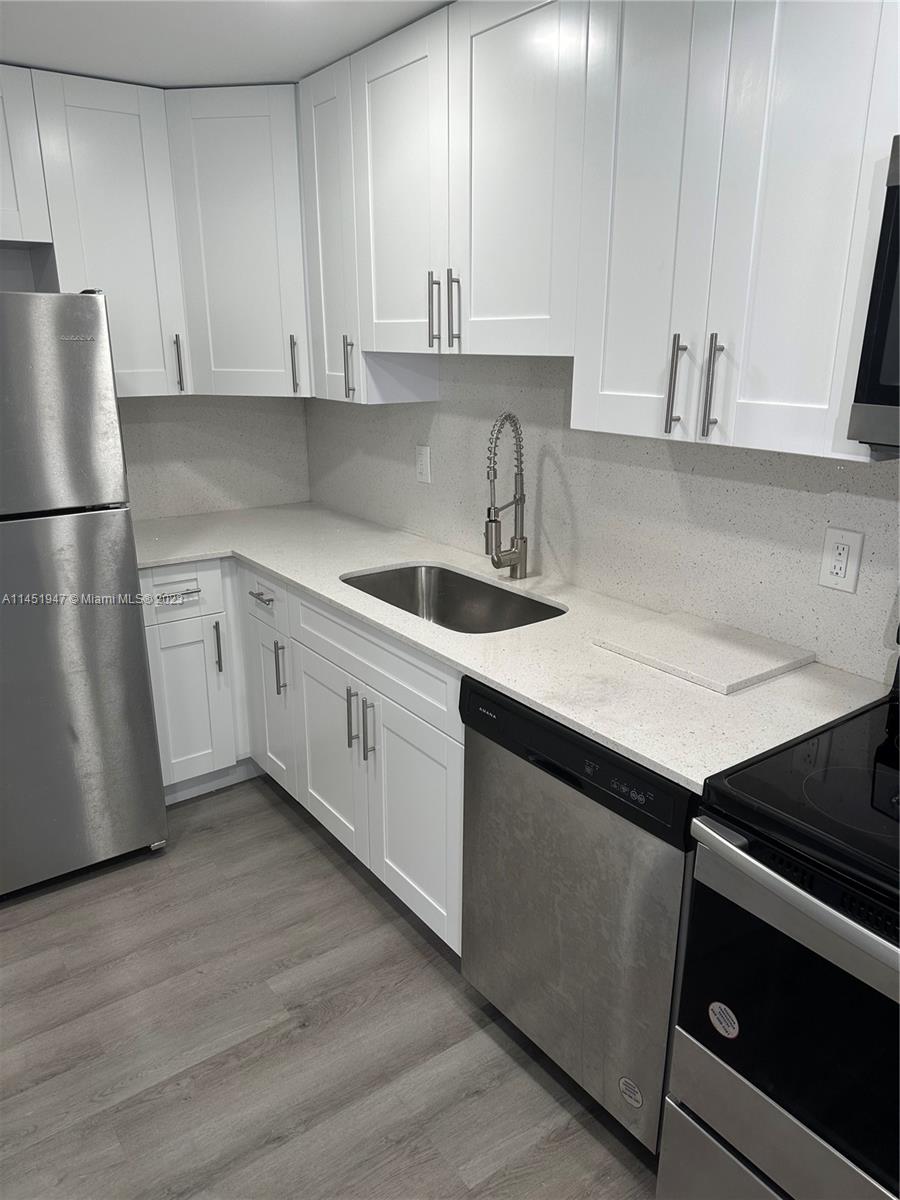 DIXIE GARDENS CONDO - Residential