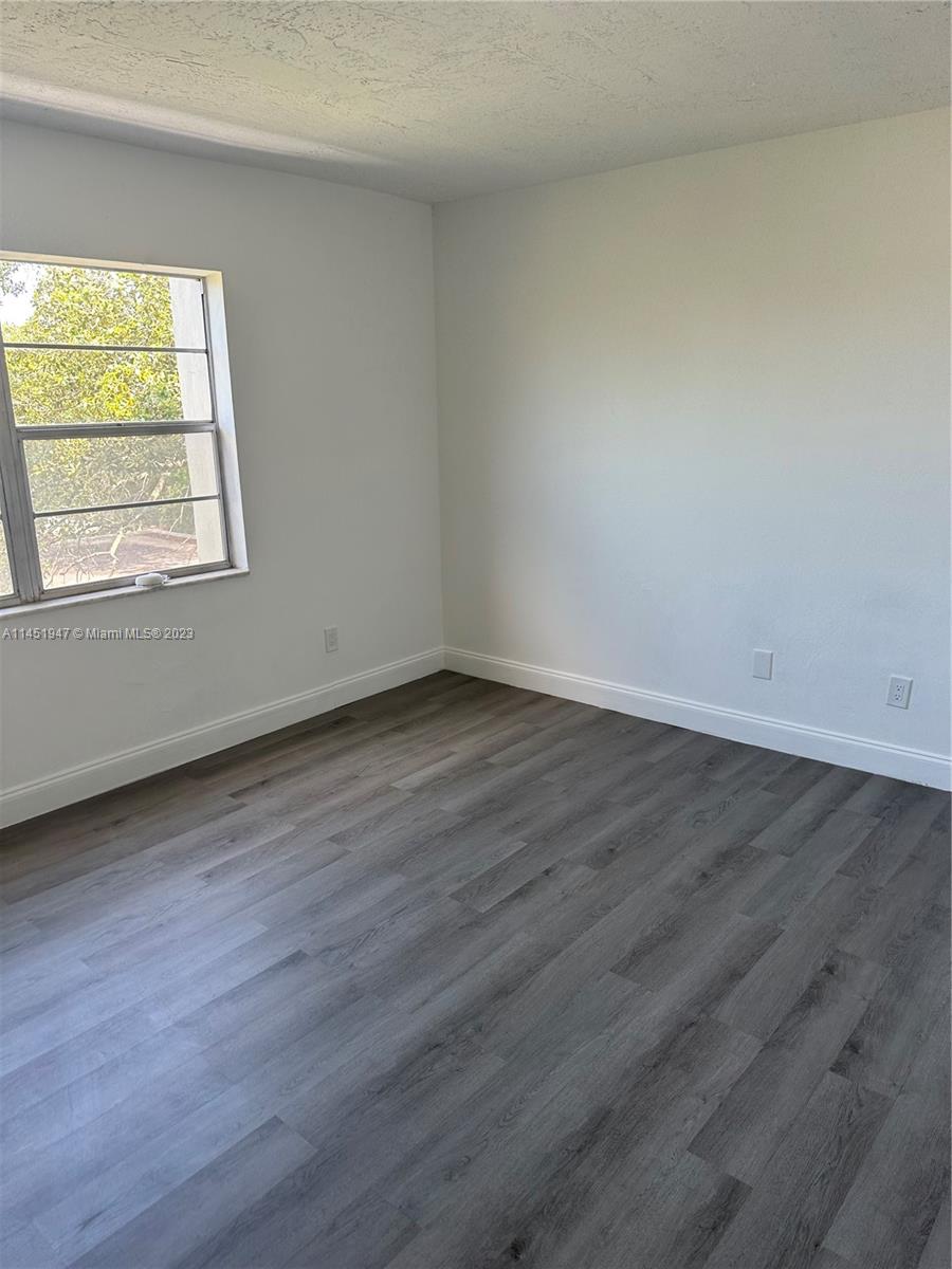 DIXIE GARDENS CONDO - Residential