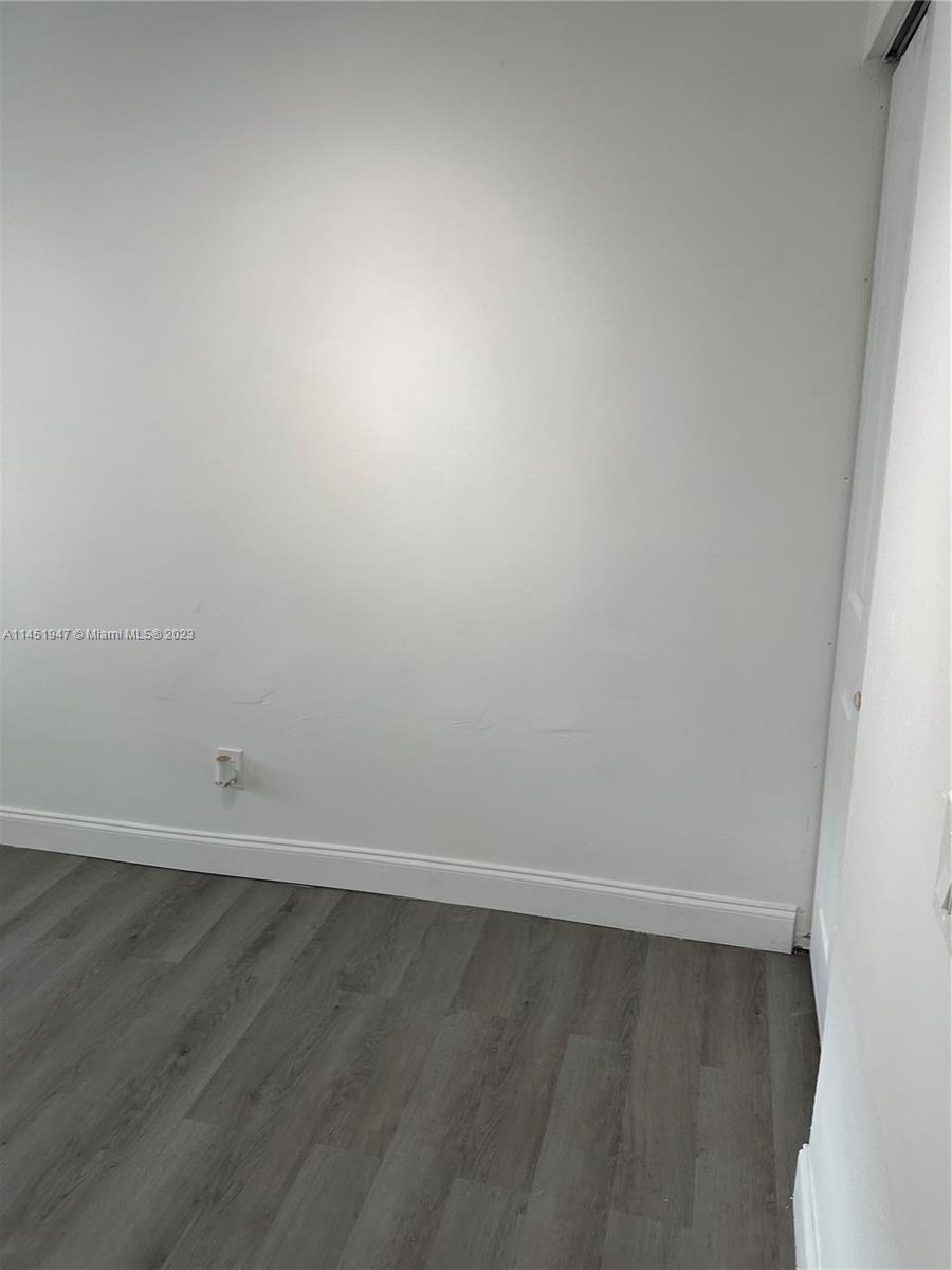 DIXIE GARDENS CONDO - Residential