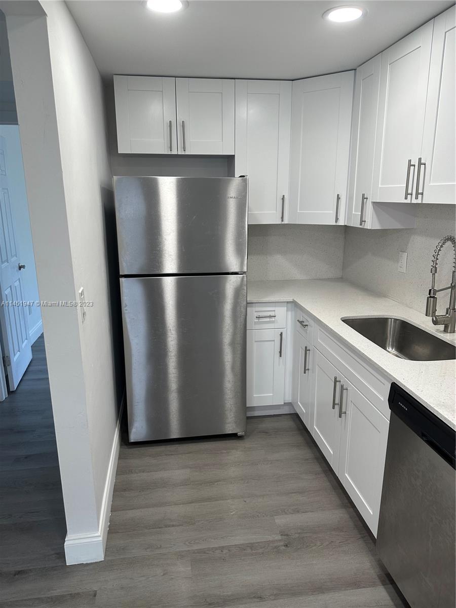DIXIE GARDENS CONDO - Residential
