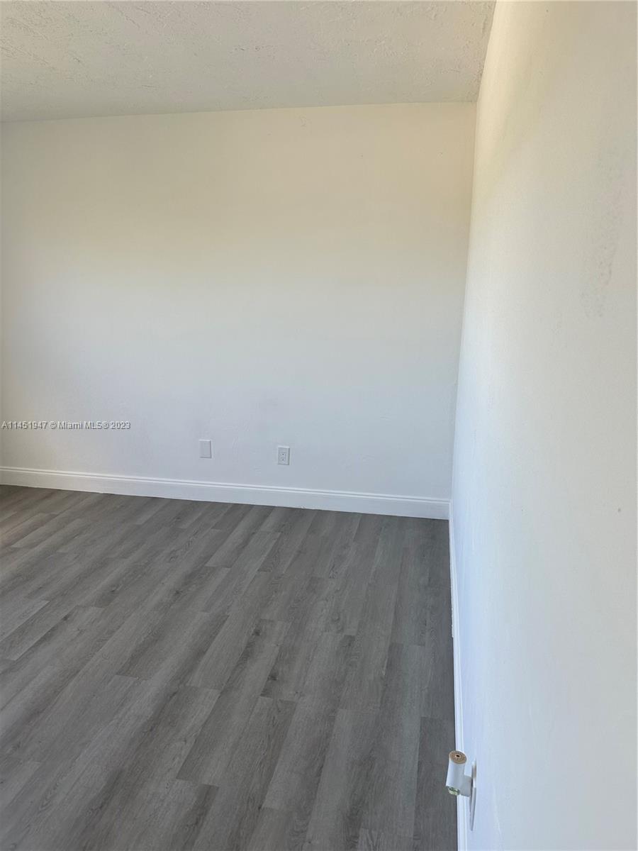 DIXIE GARDENS CONDO - Residential
