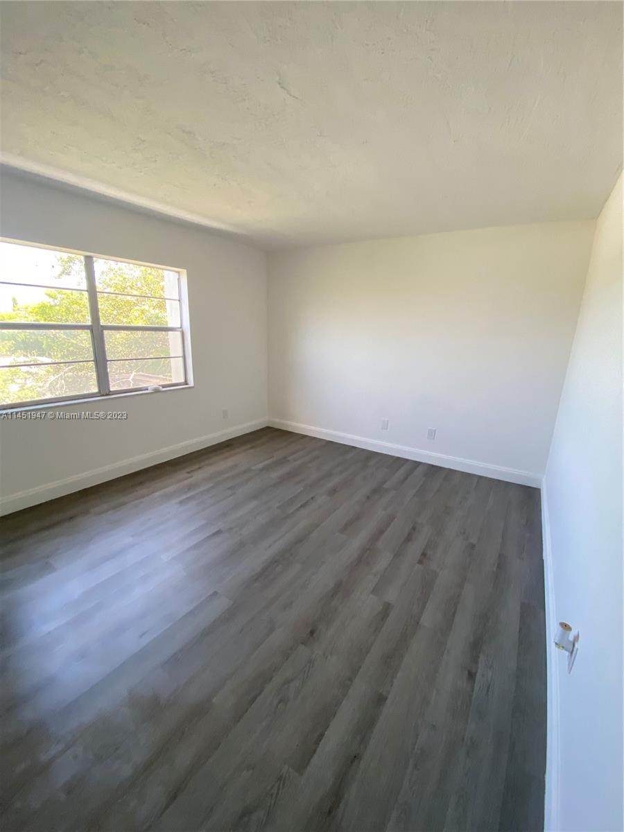 DIXIE GARDENS CONDO - Residential