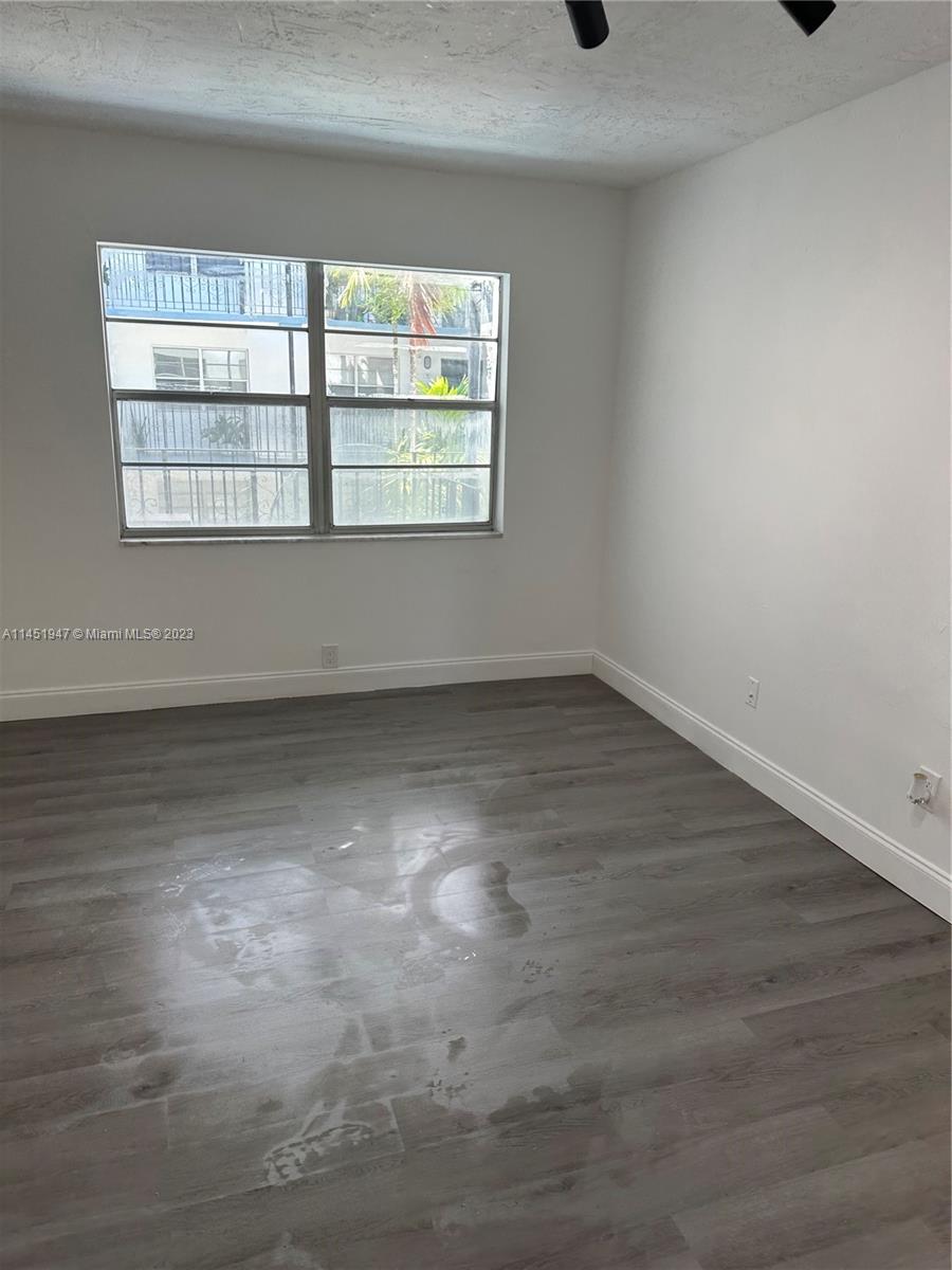 DIXIE GARDENS CONDO - Residential