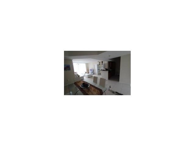 VENTURE AT AVENTURA EAST - Residential Lease