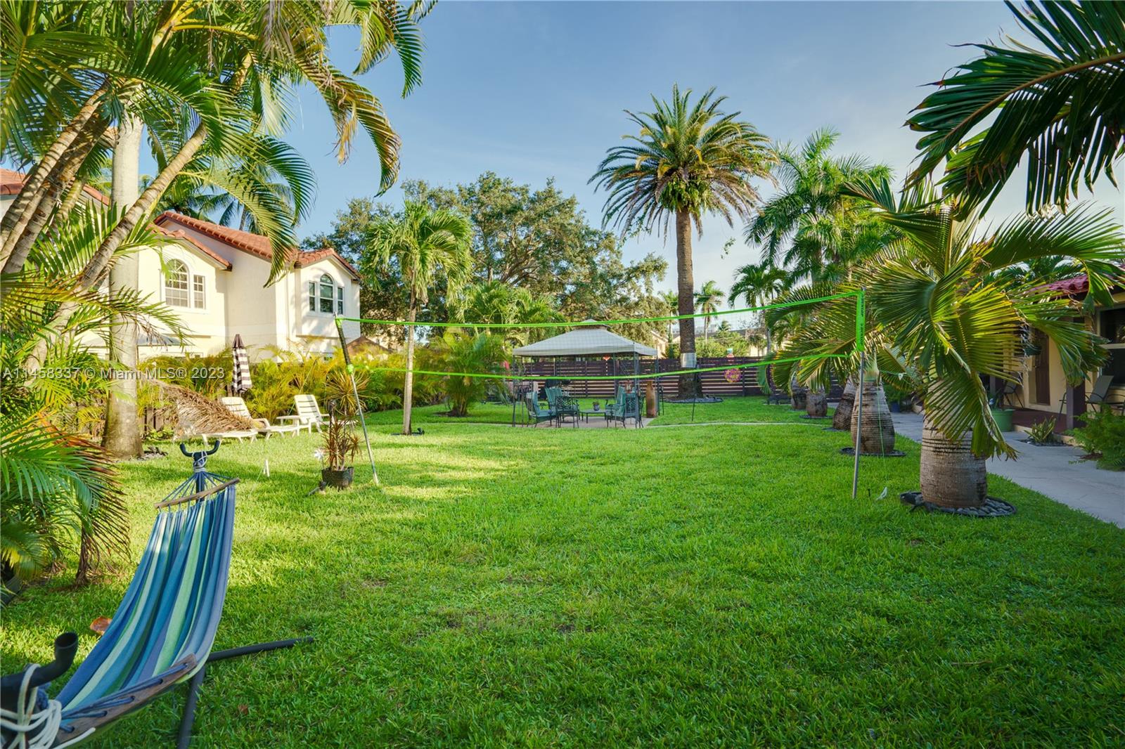 BEACH WAY HEIGHTS - Residential Lease
