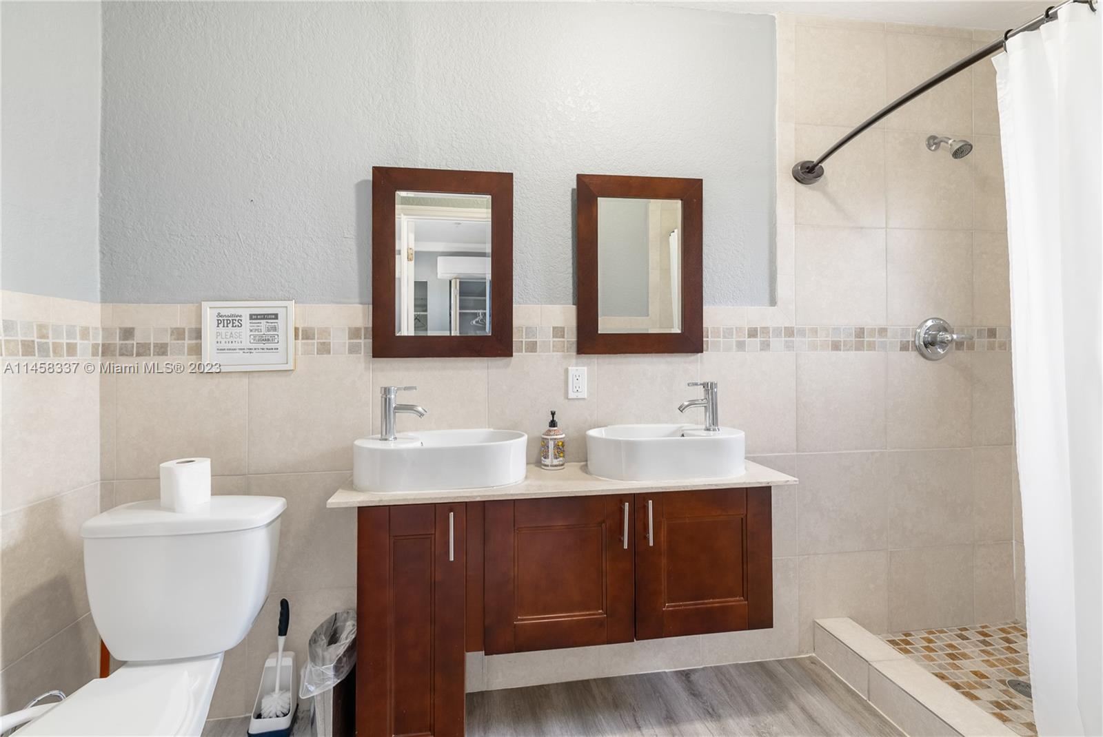 BEACH WAY HEIGHTS - Residential Lease