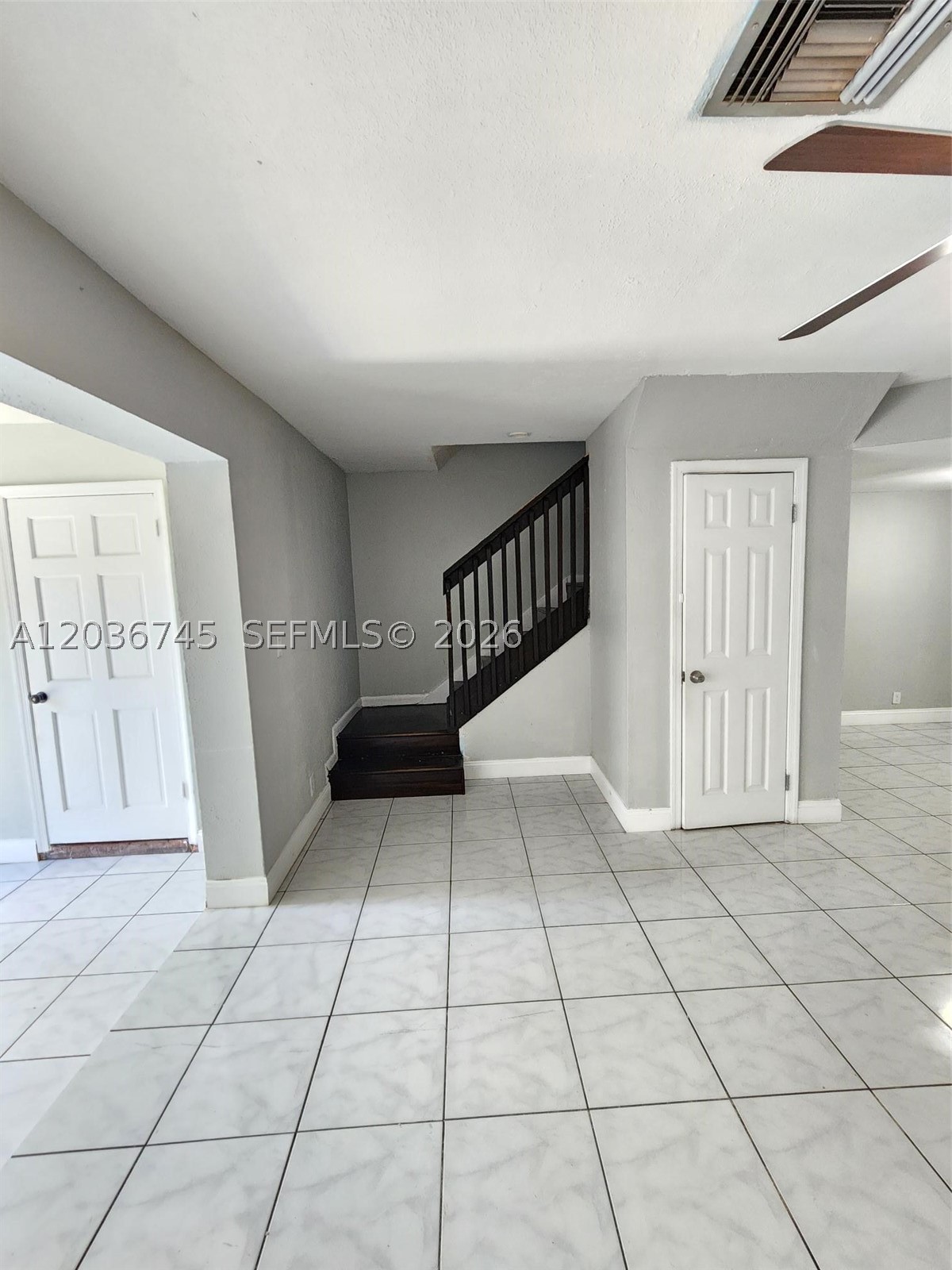 NORTH LAUDERDALE VILLAGE - Residential Lease