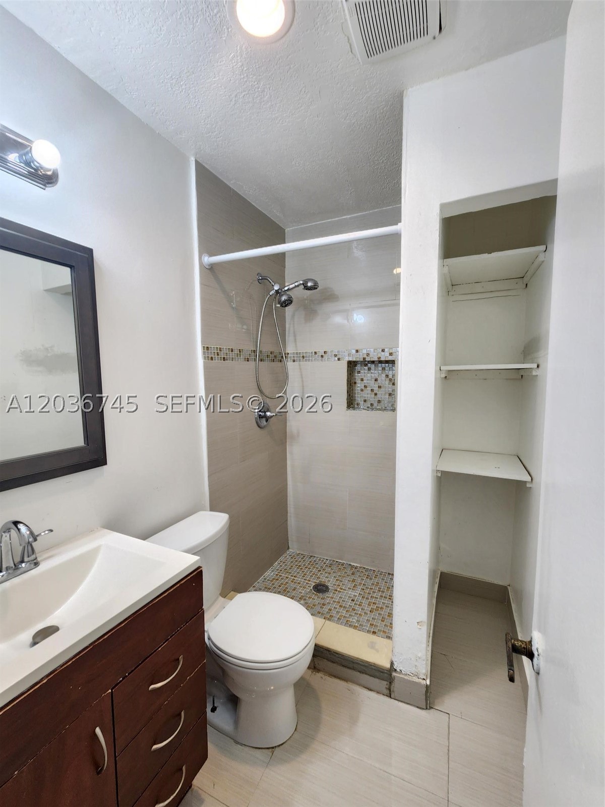 NORTH LAUDERDALE VILLAGE - Residential Lease