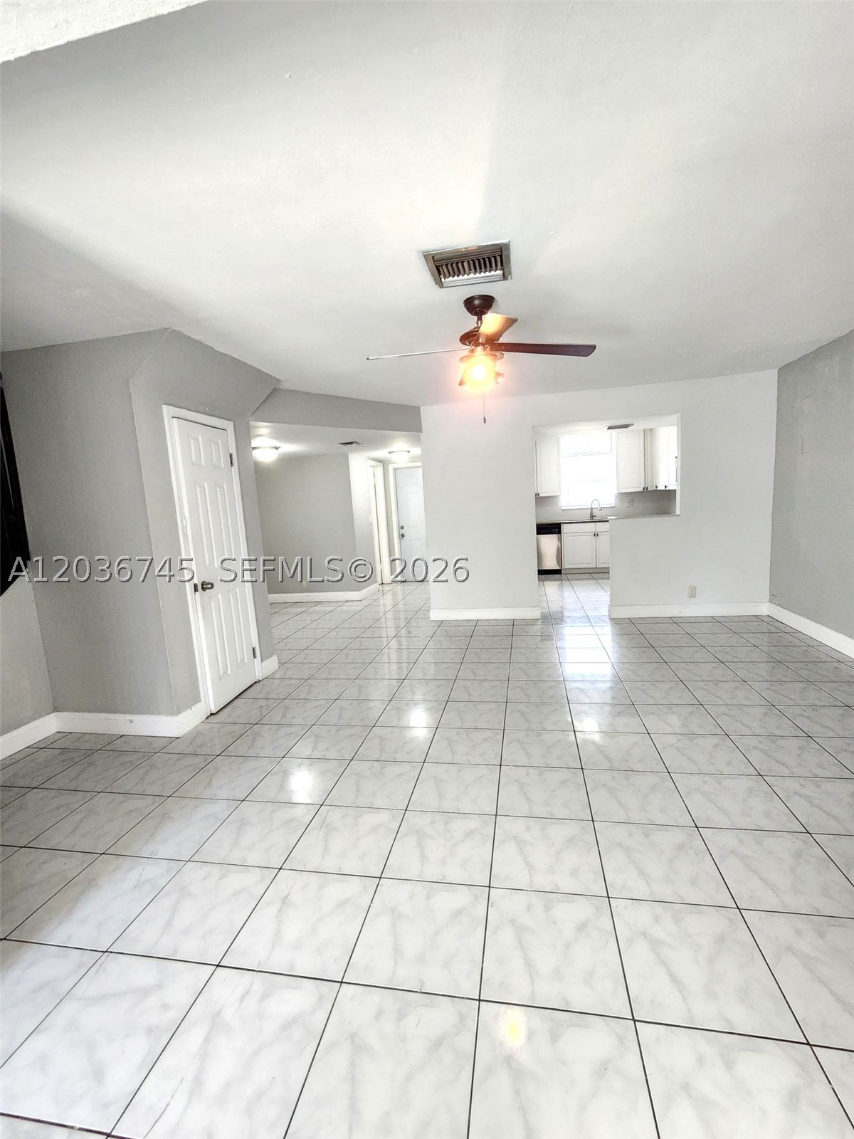 NORTH LAUDERDALE VILLAGE - Residential Lease