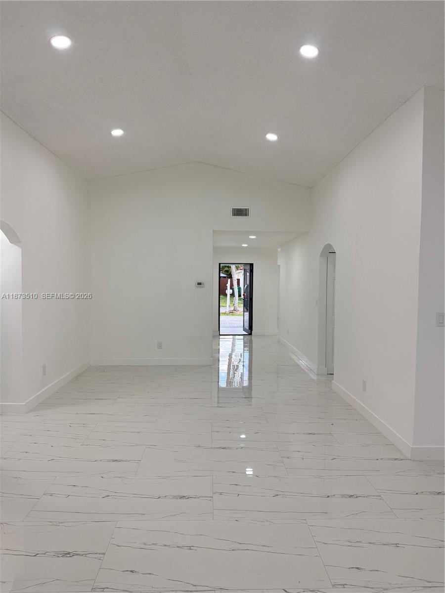 LAGO MAR SOUTH - Residential Lease