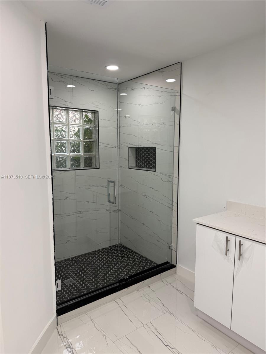 LAGO MAR SOUTH - Residential Lease
