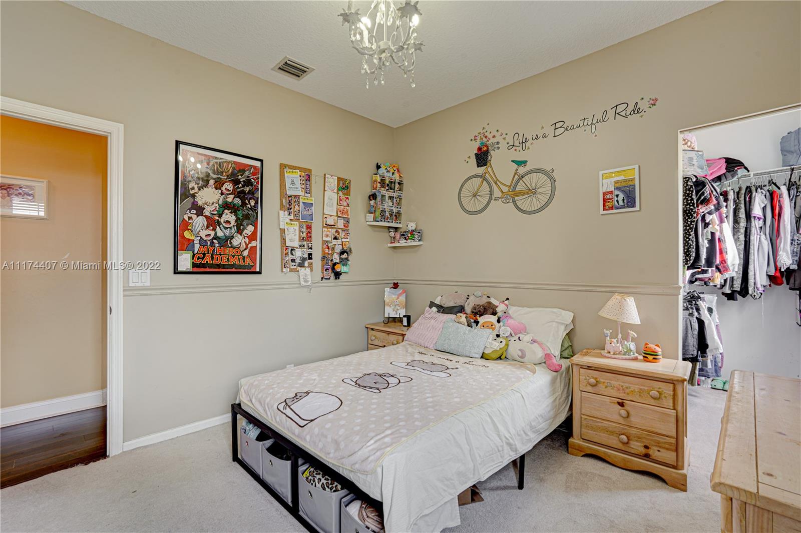 JOURNEYS END 1 - Residential