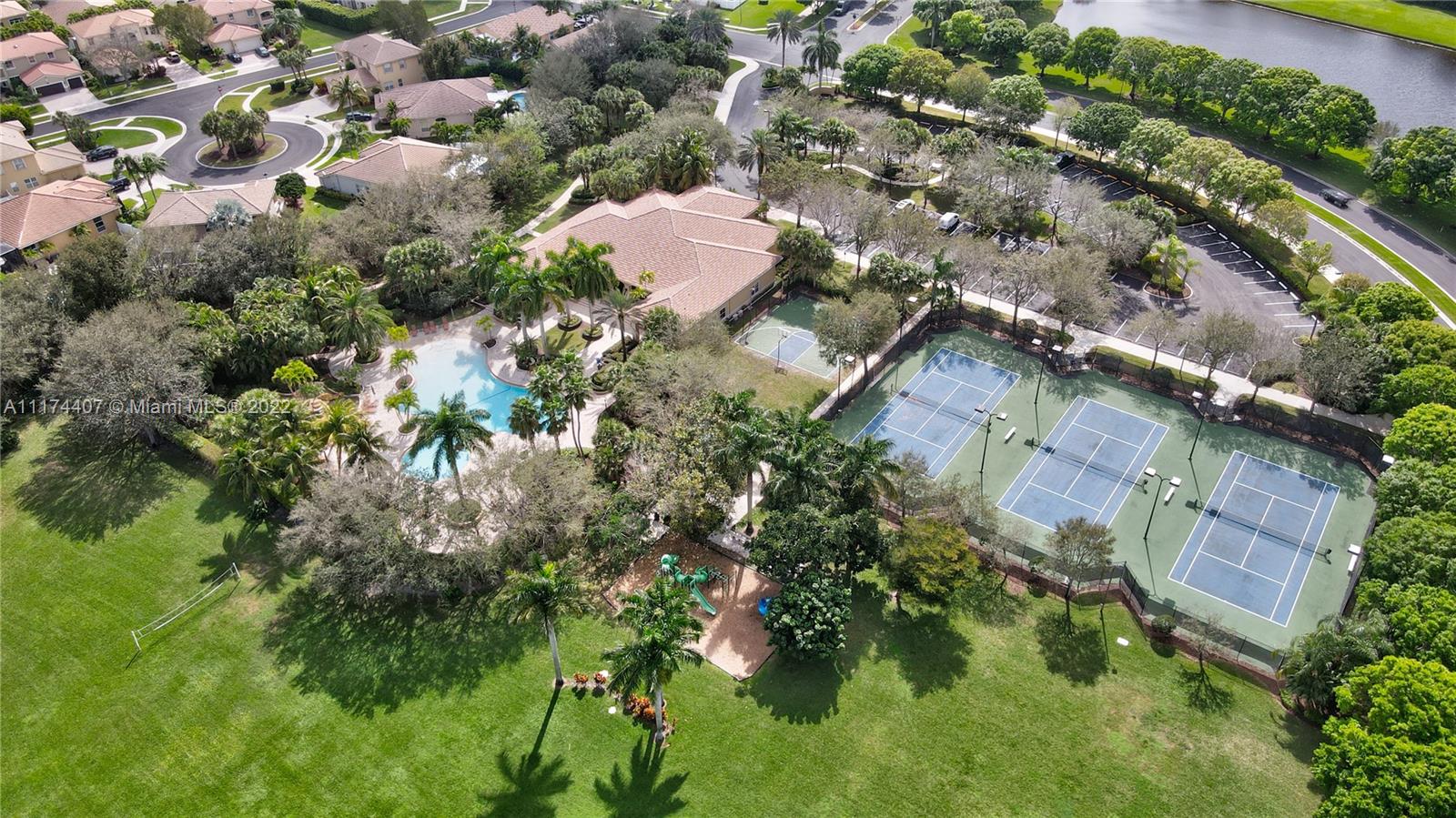 JOURNEYS END 1 - Residential