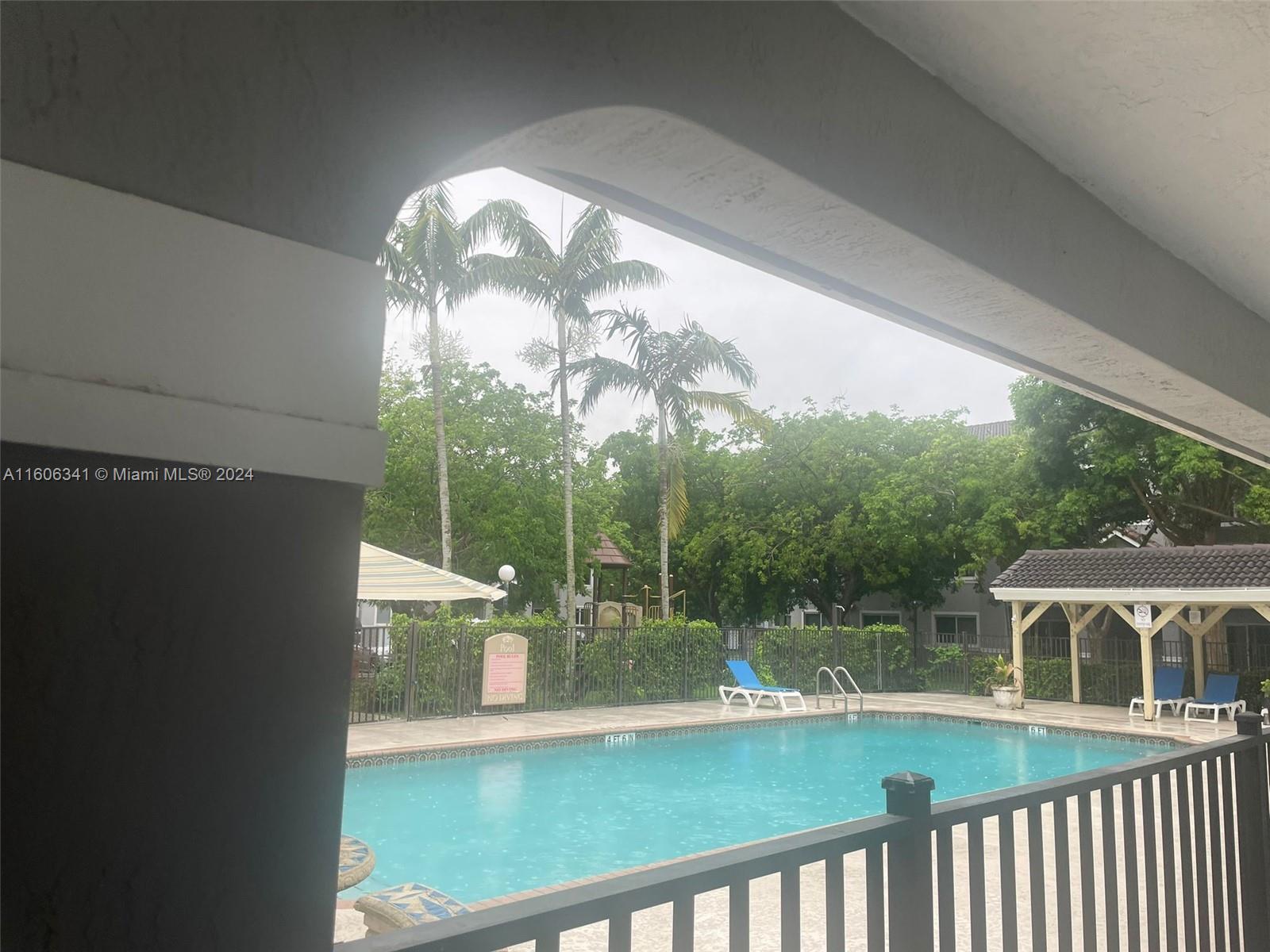 VISTA TRACE 7 CONDO - Residential Lease
