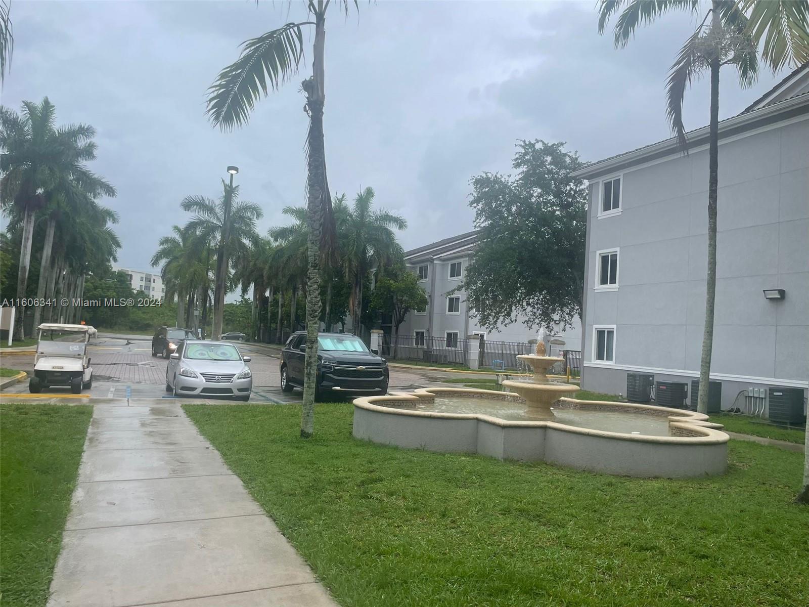 VISTA TRACE 7 CONDO - Residential Lease