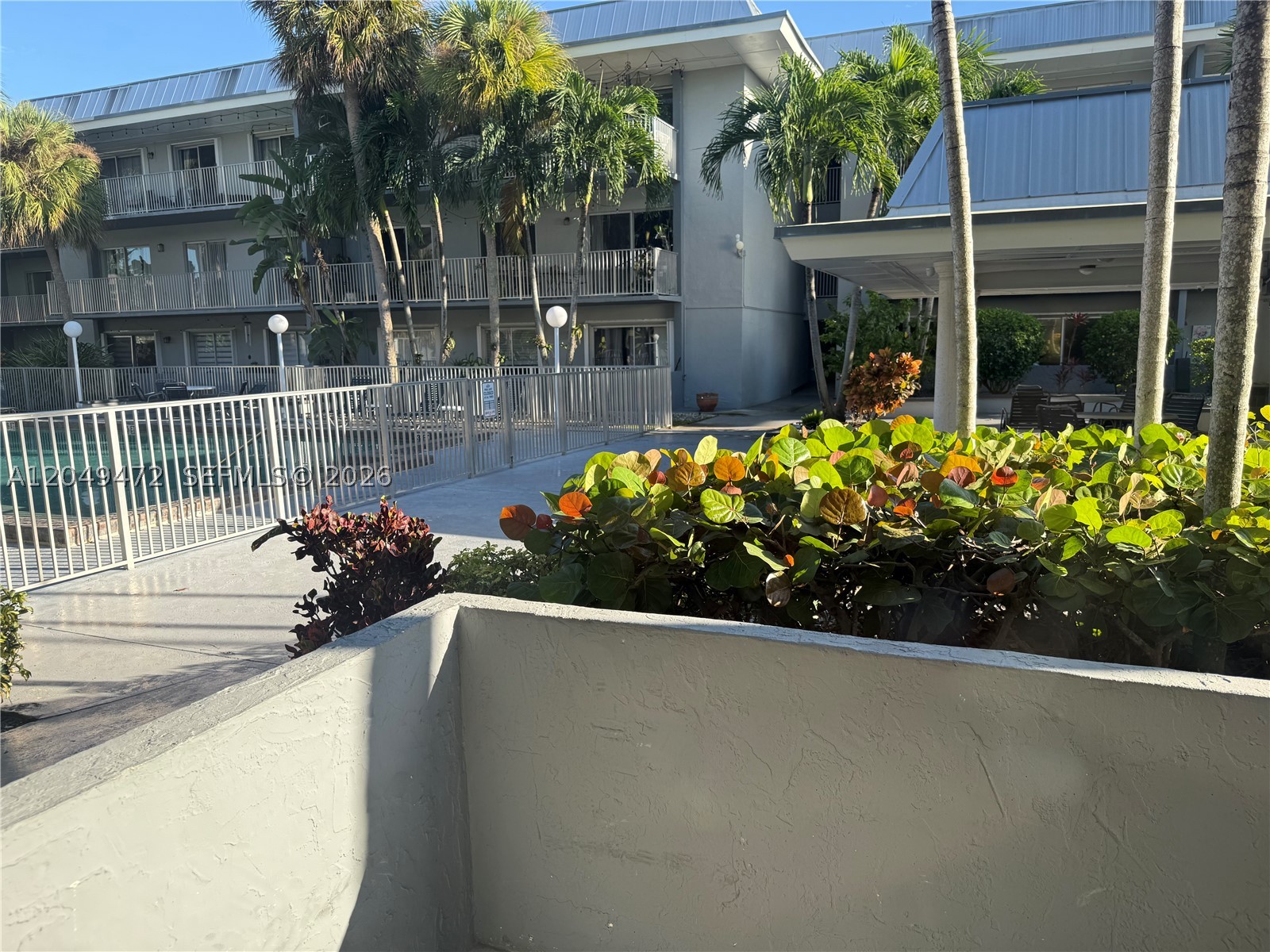 SILVER PALMS AT DADELAND - Residential
