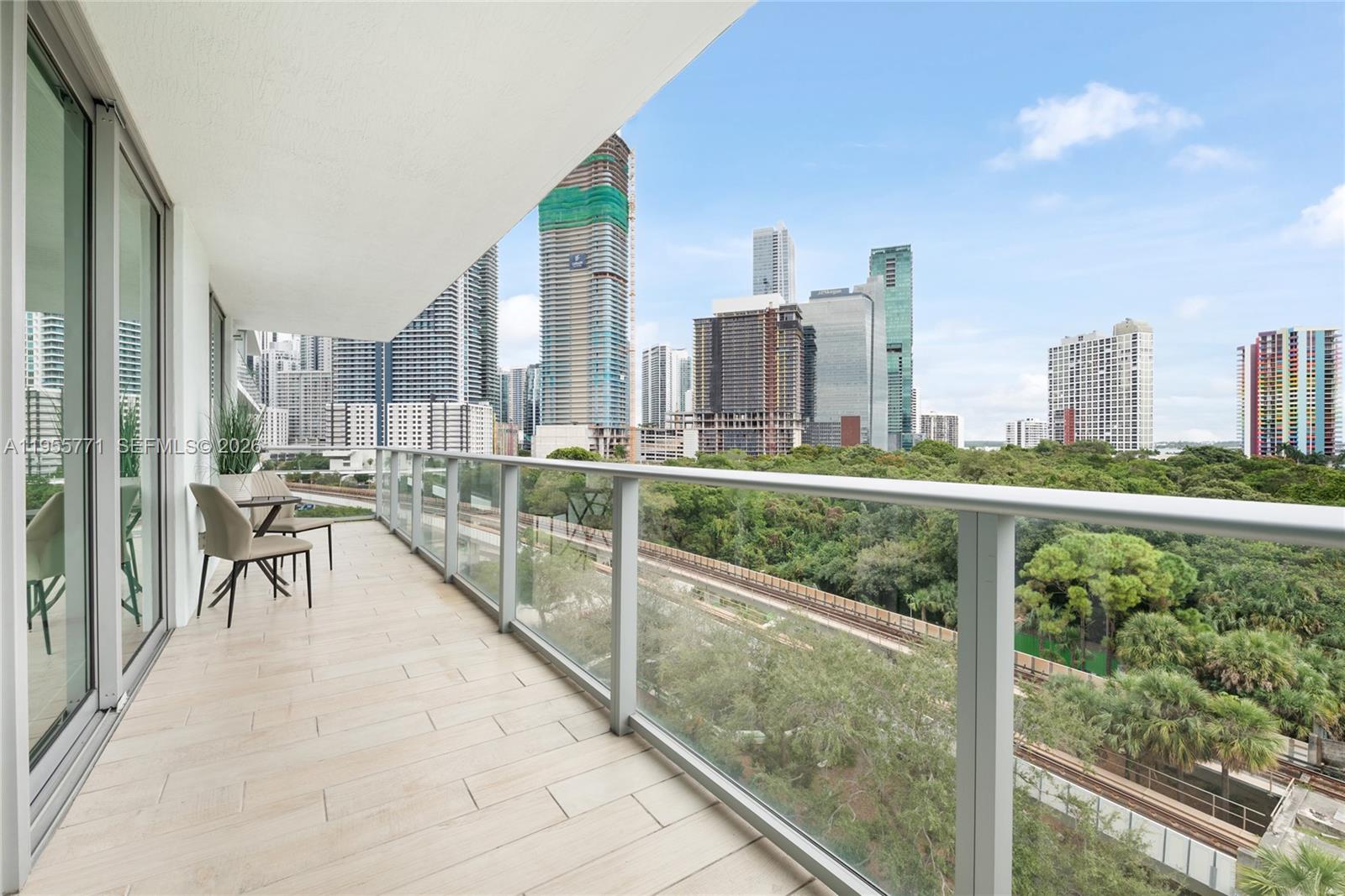 LE PARC AT BRICKELL CONDO - Residential