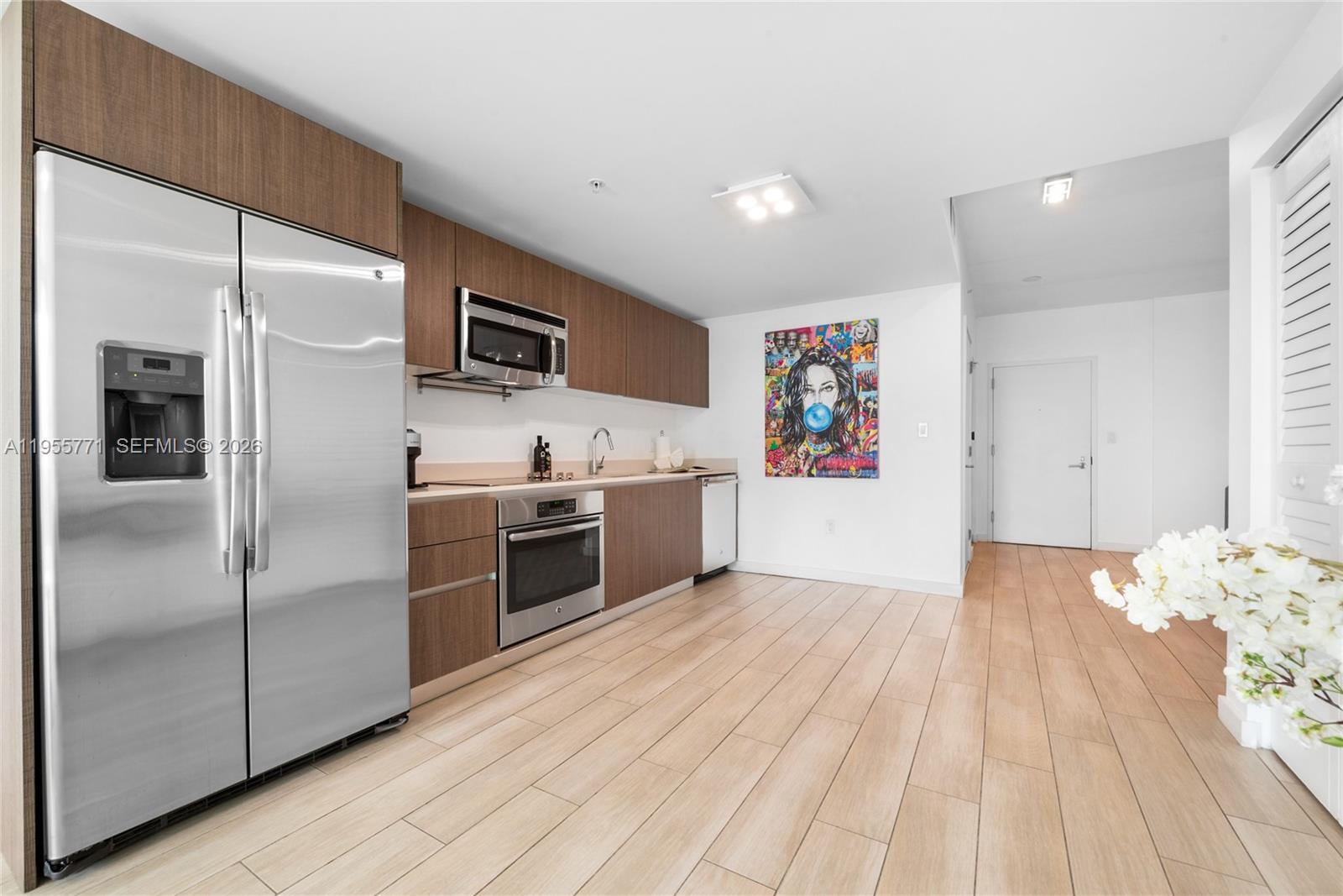 LE PARC AT BRICKELL CONDO - Residential