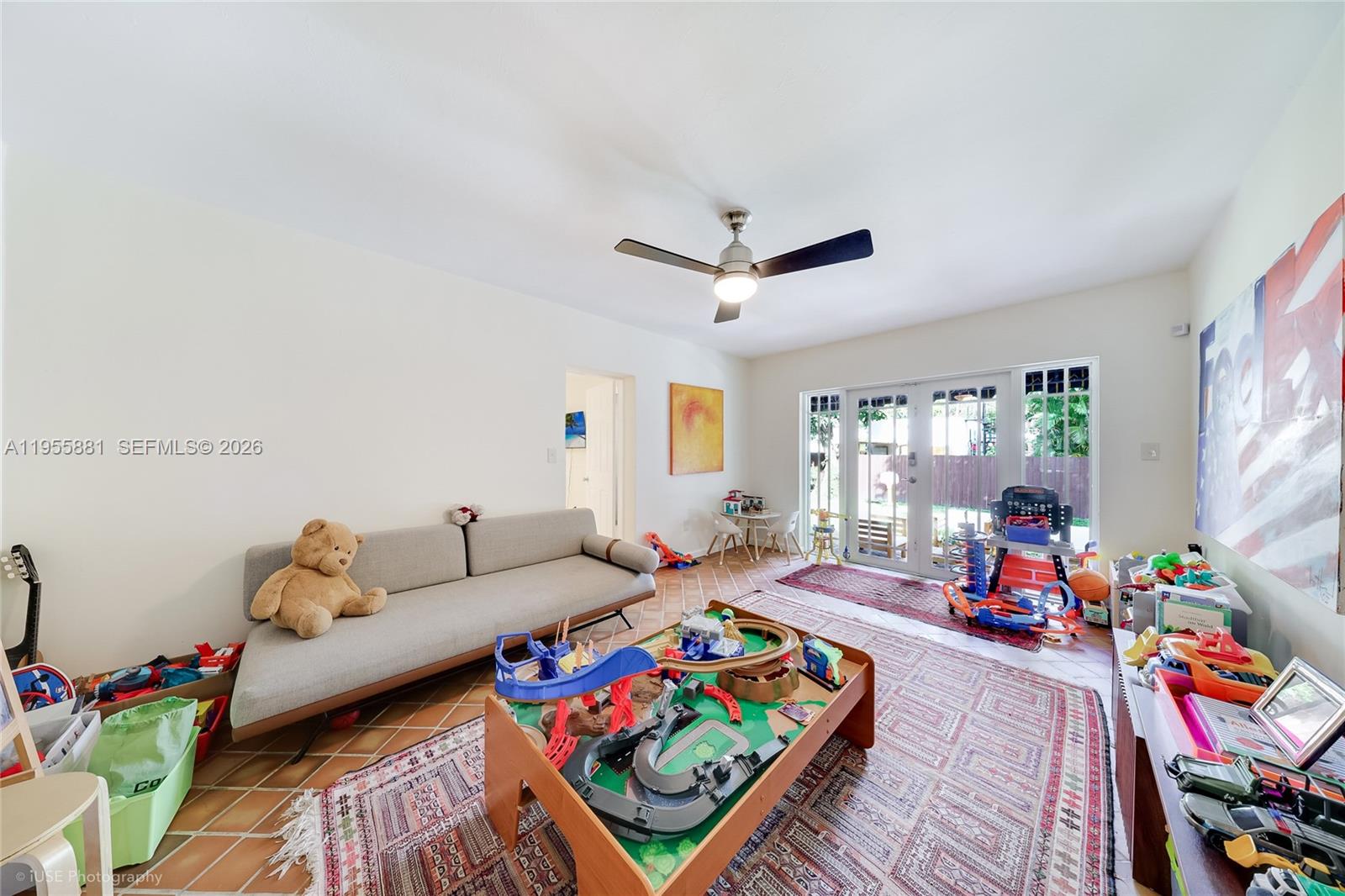 BELLE MEADE OF MIA SEC 1 - Residential