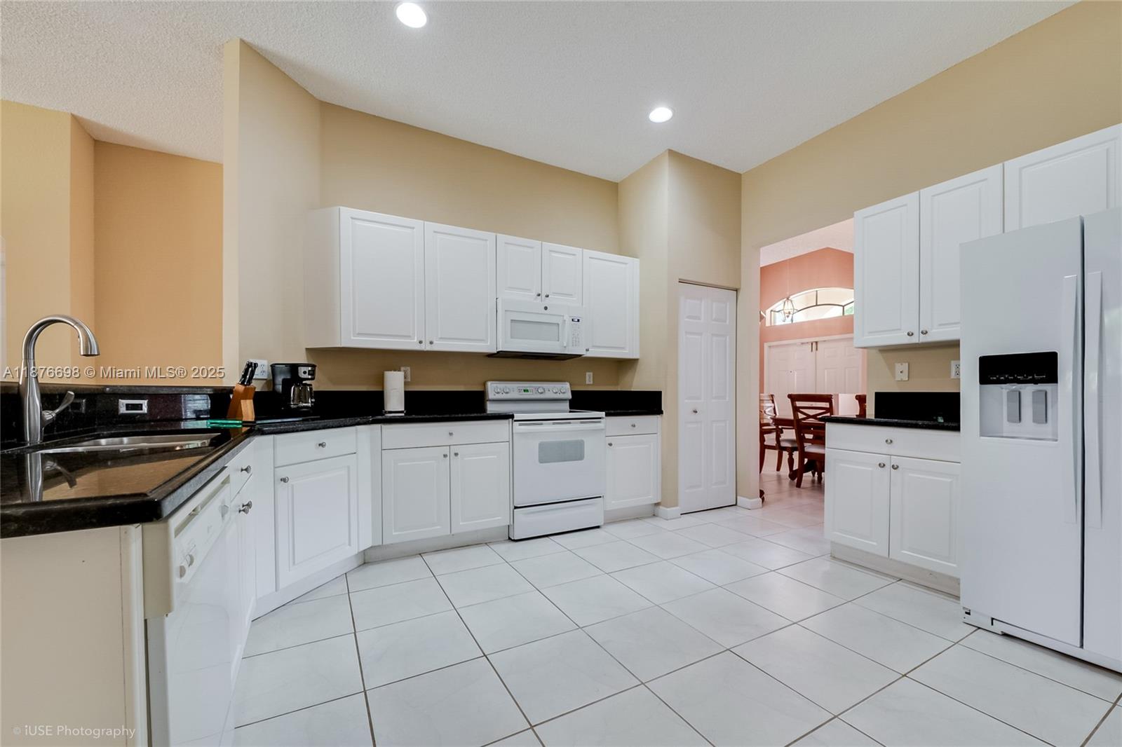 OAK CREEK SOUTH 1ST ADDN - Residential