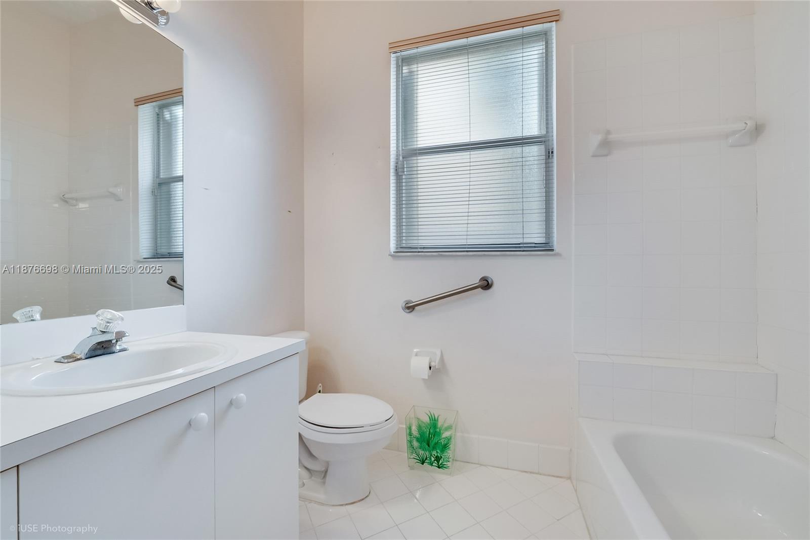 OAK CREEK SOUTH 1ST ADDN - Residential