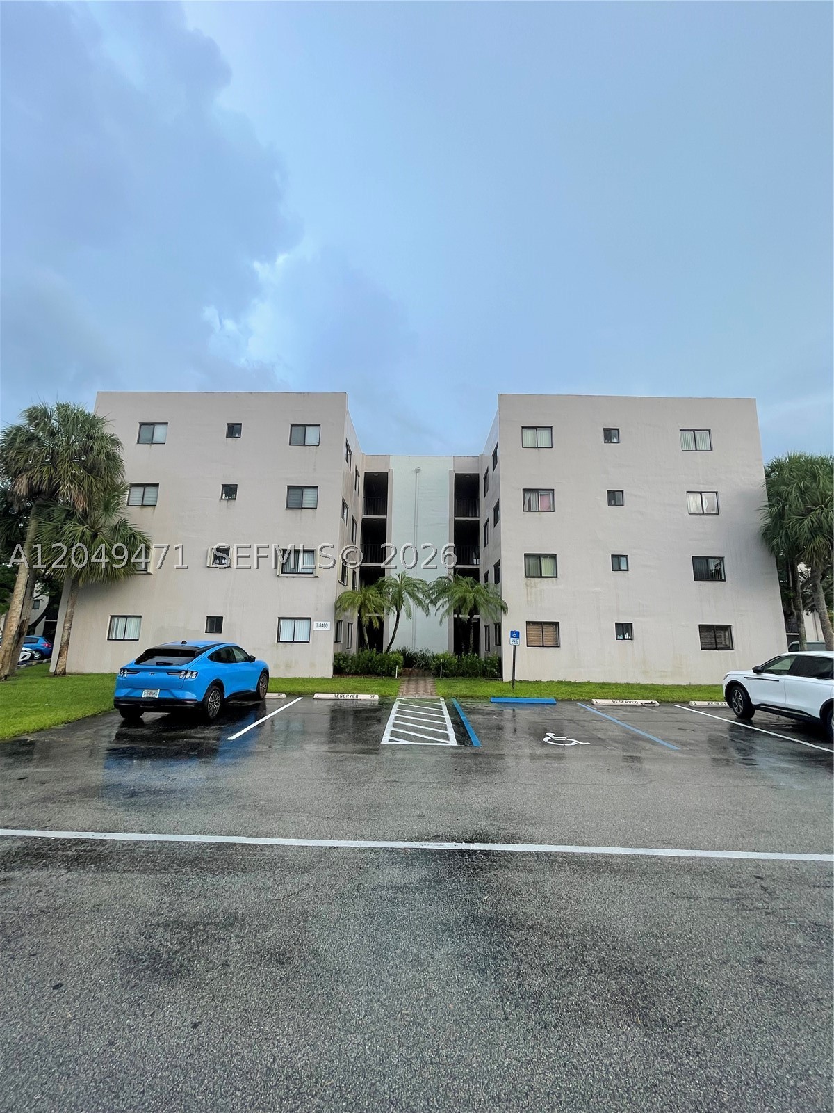 THE HORIZONS WEST CONDO # - Residential