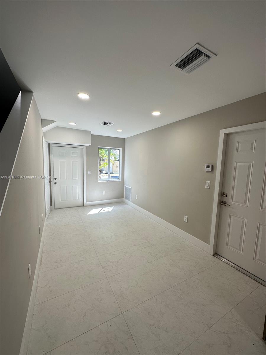 PROGRESSO - Residential Lease