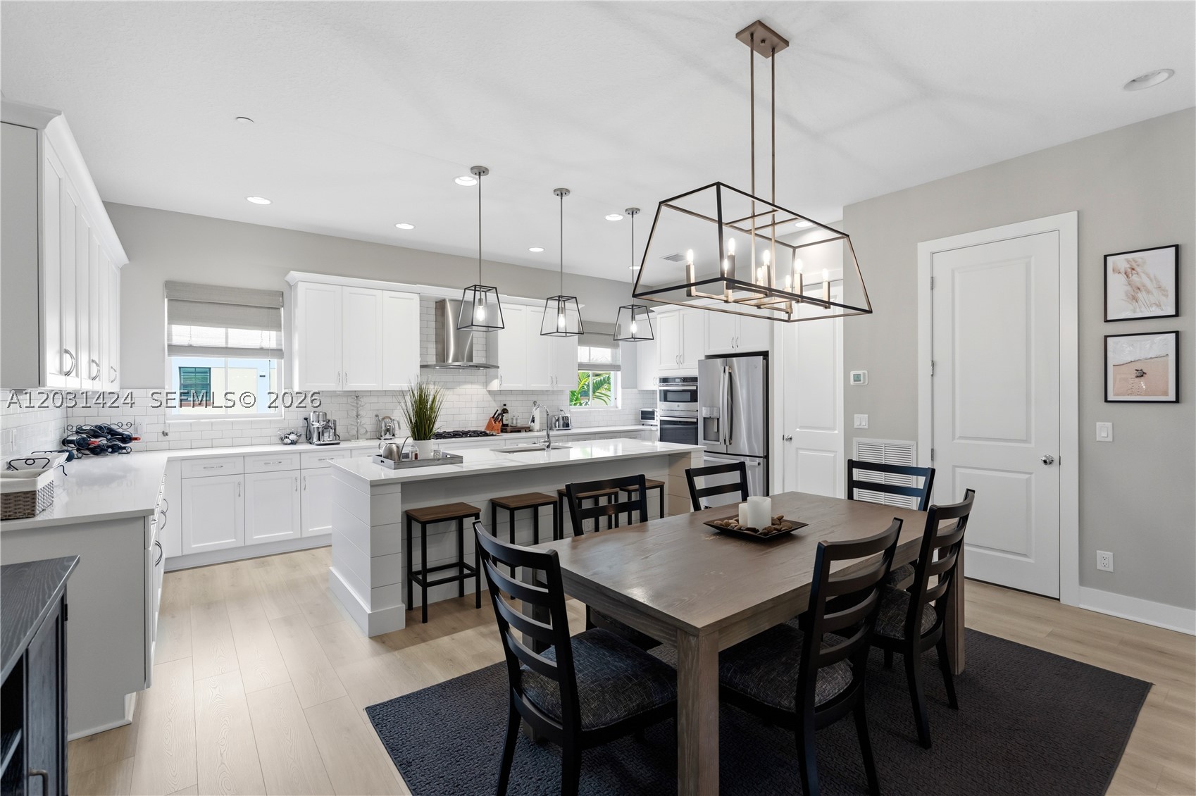 ALTON NEIGHBORHOOD - Residential