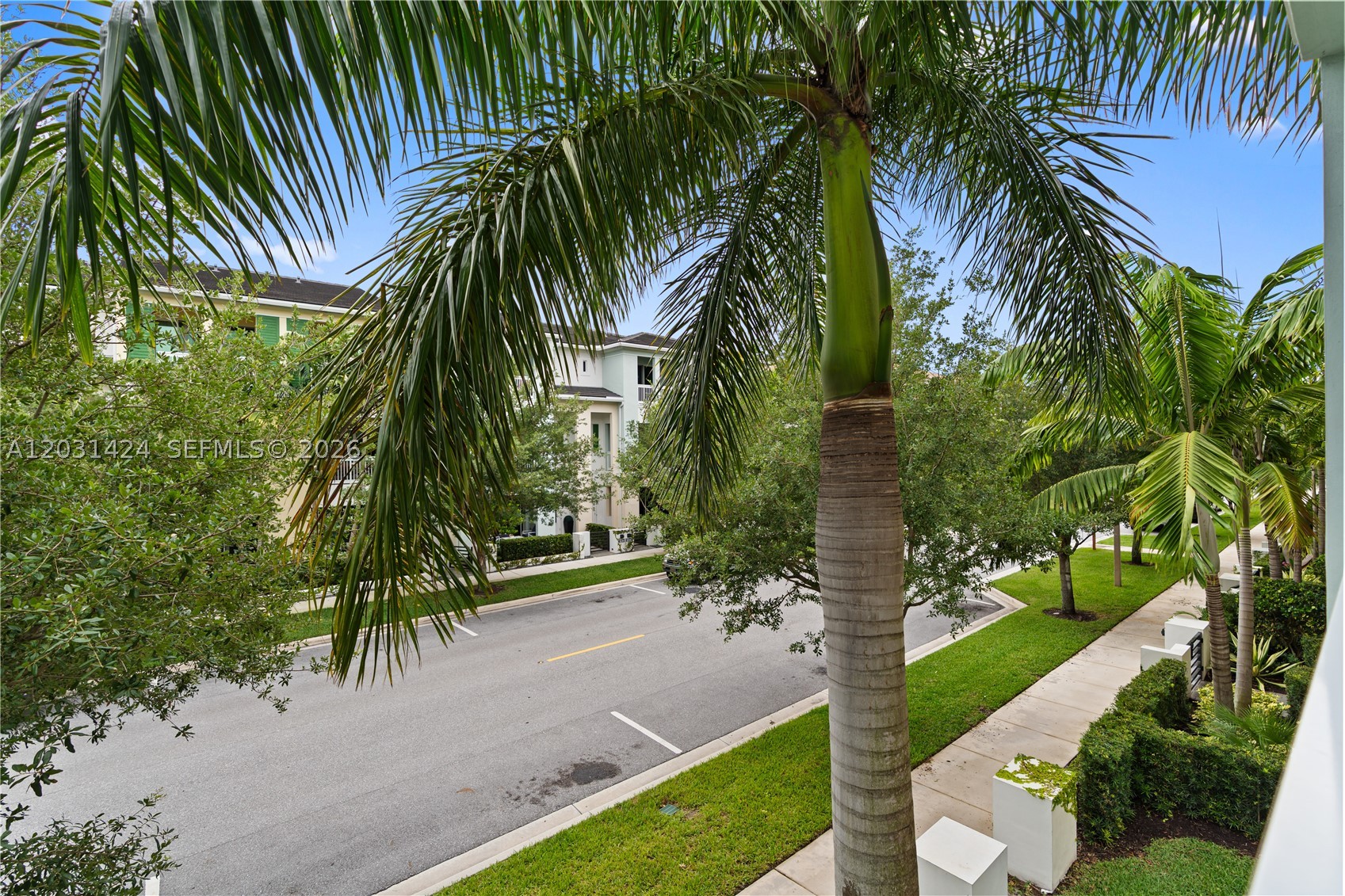 ALTON NEIGHBORHOOD - Residential