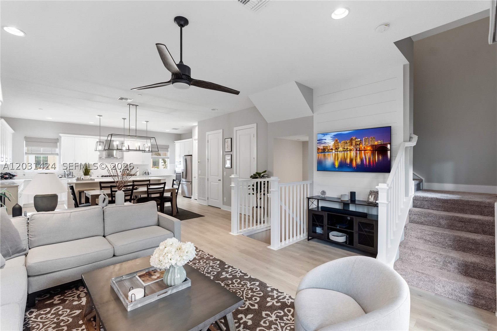 ALTON NEIGHBORHOOD - Residential