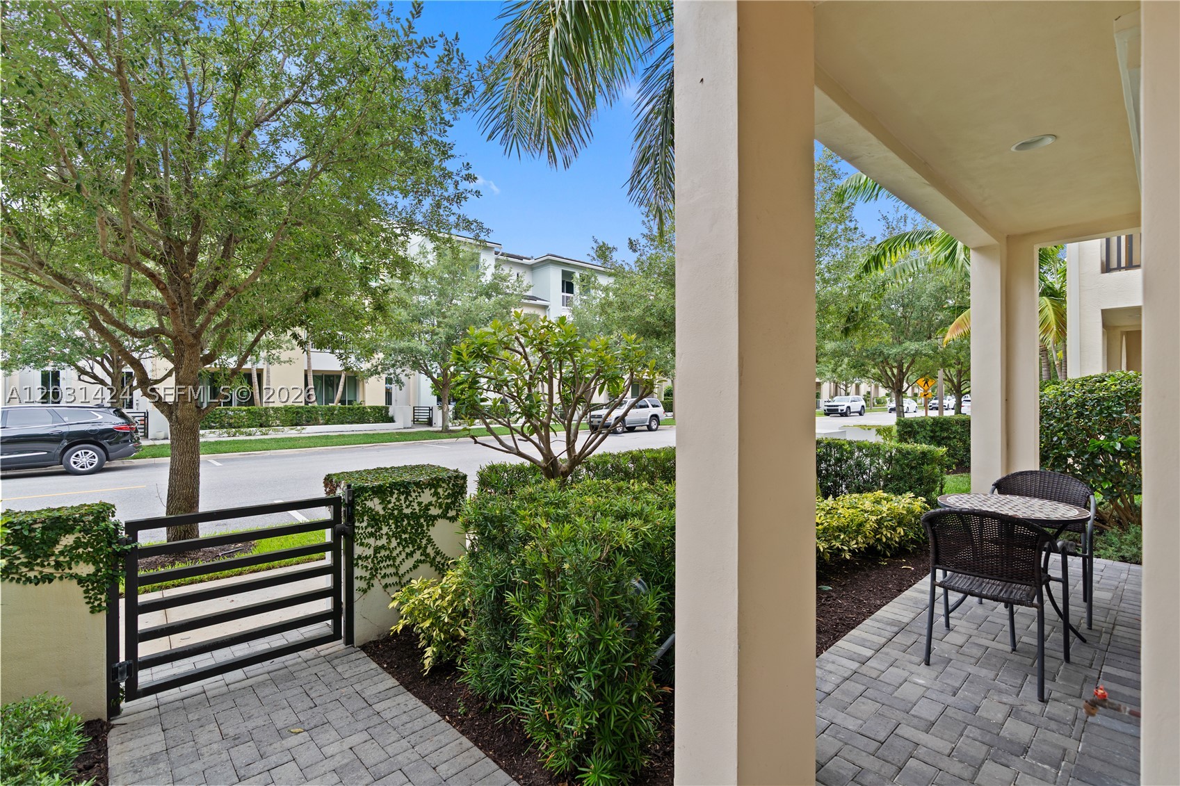 ALTON NEIGHBORHOOD - Residential
