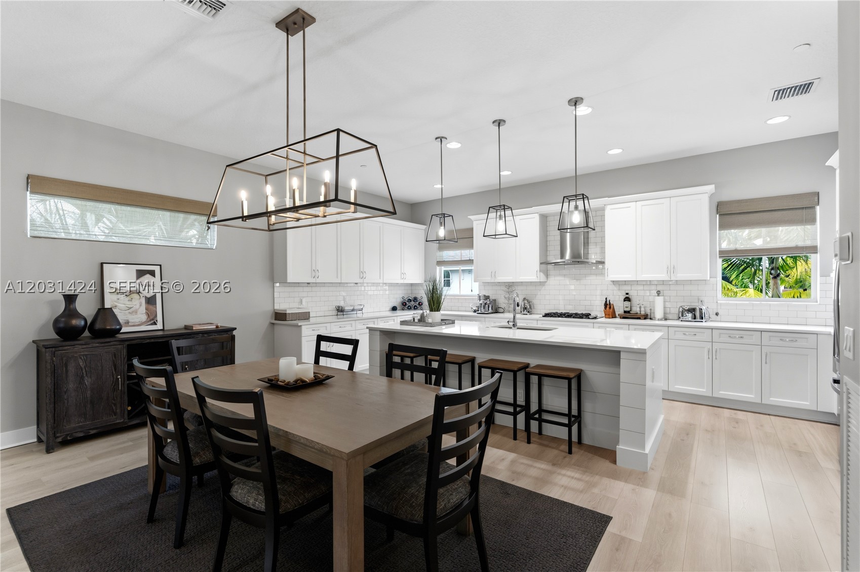 ALTON NEIGHBORHOOD - Residential
