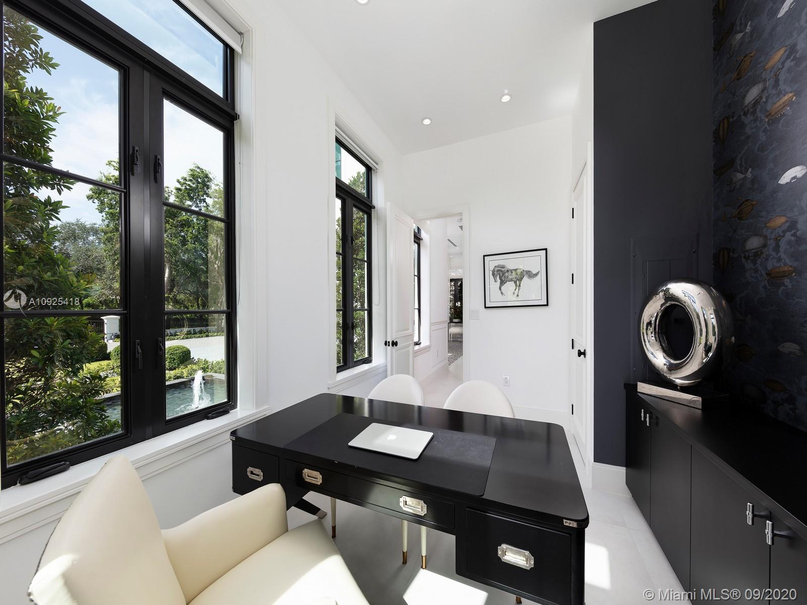 SNAPPER CREEK LAKES SUB - Residential