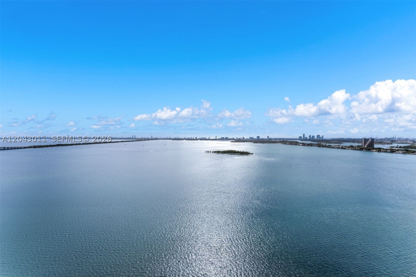 ARIA RESERVE - Residential